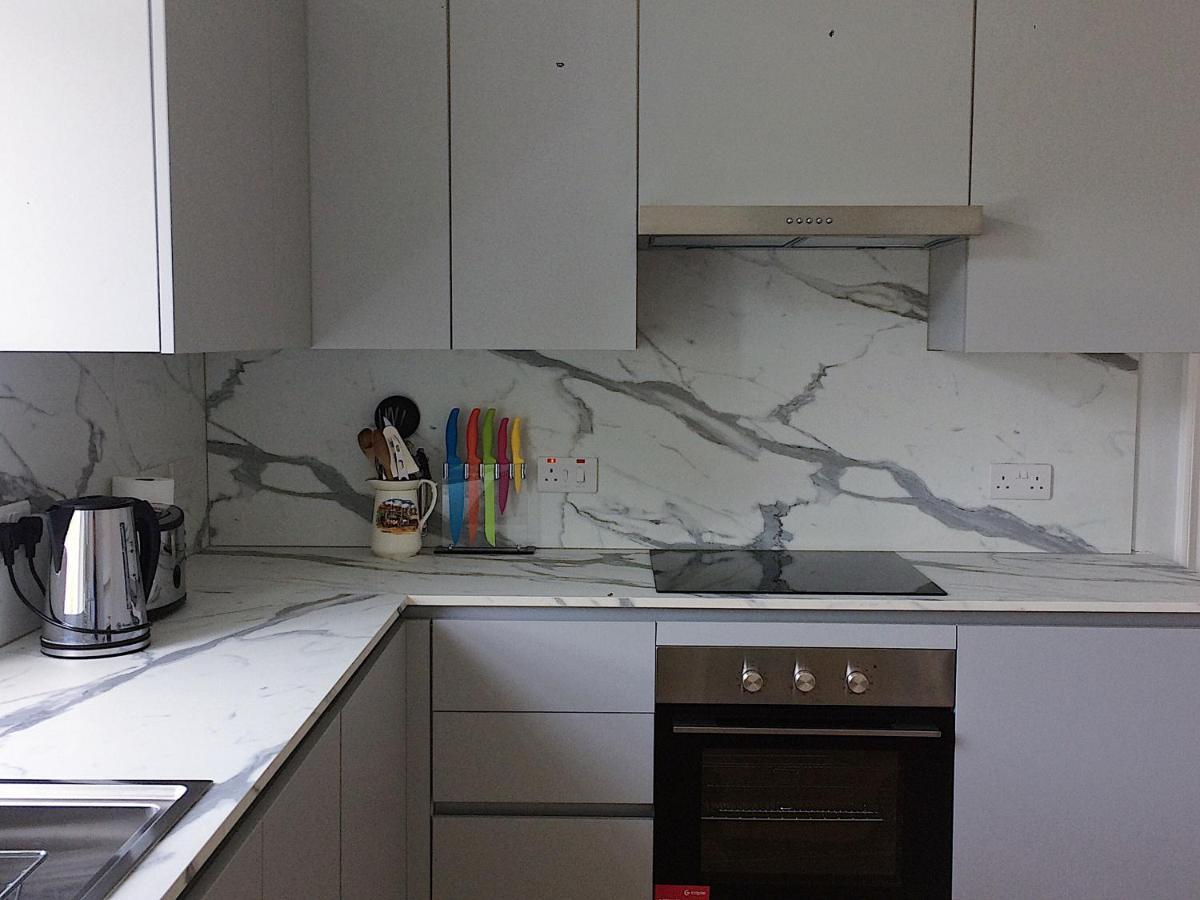 เพอร์ซี่ เพลส Apartment บาธ ภายนอก รูปภาพ
